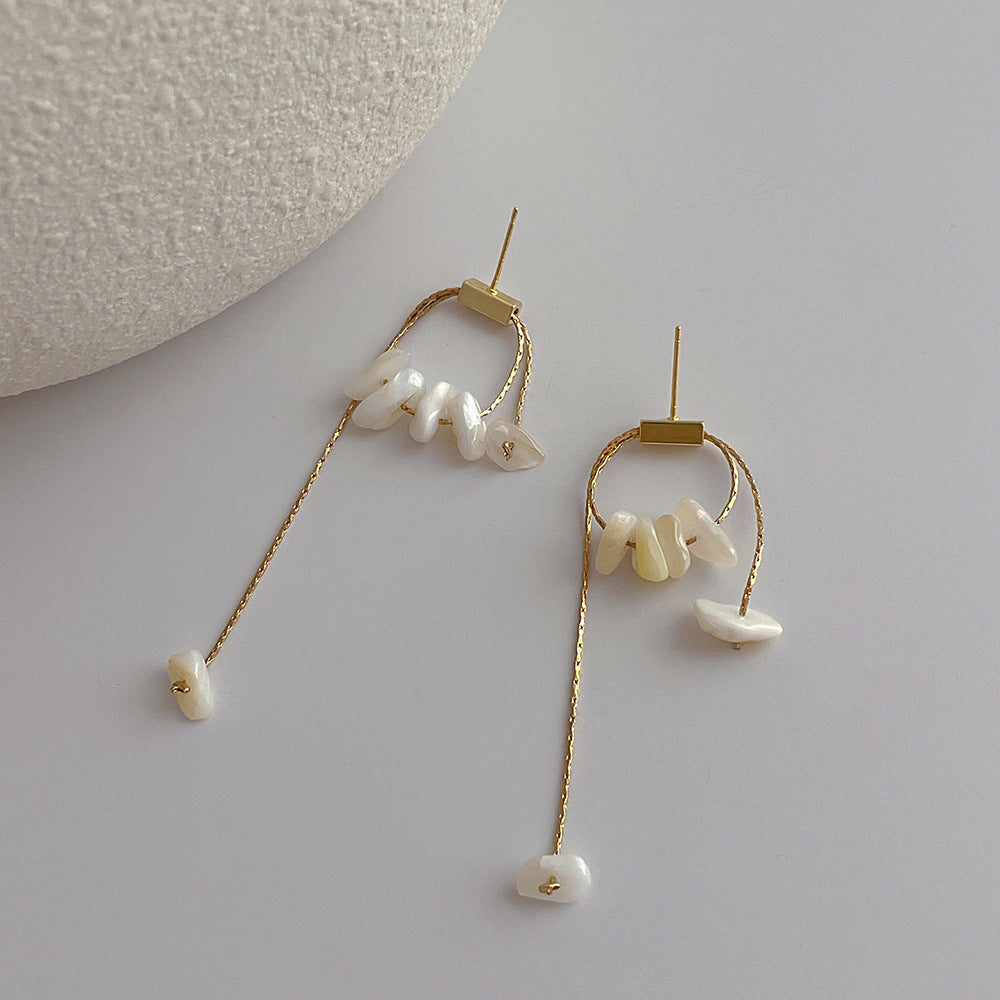 Women's Natural Stone Pull-out Fashion Retro French Lines Irregular Earrings