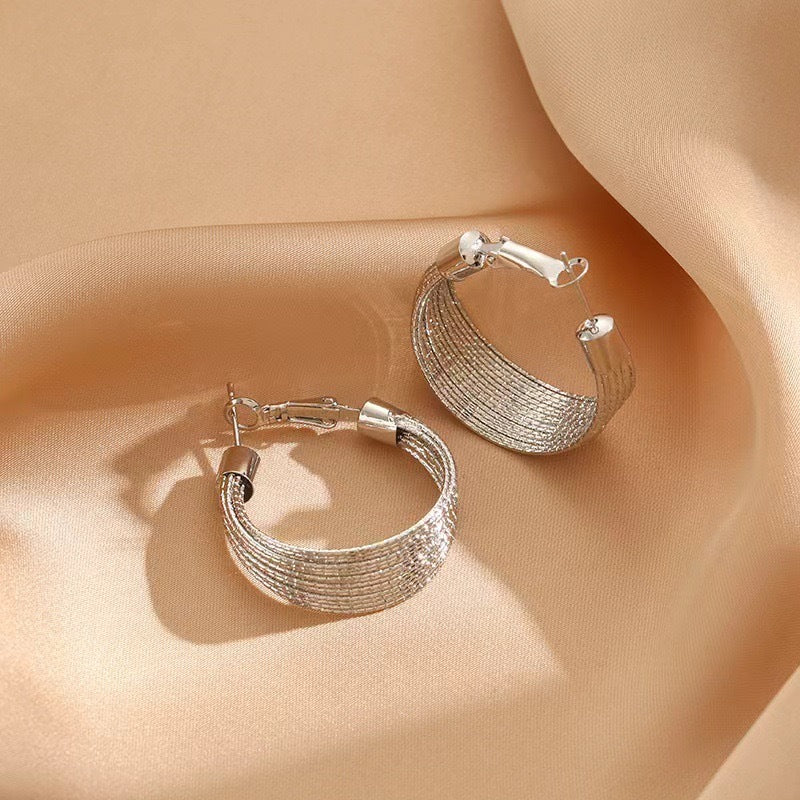 Fashion High Profile Generous Female Temperament Earrings