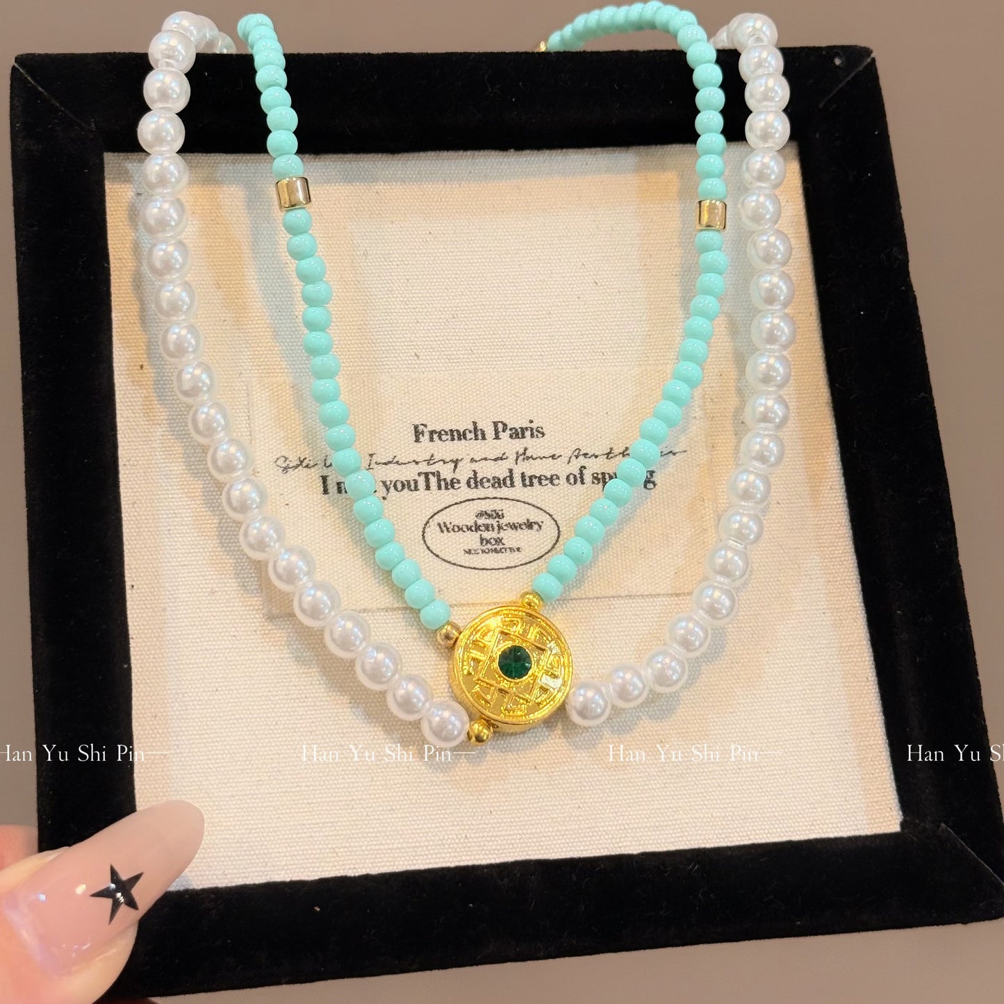 Women's Retro Pearl Affordable Luxury Fashion Temperament Wild Good-looking Clavicle Necklace