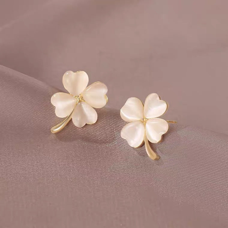 Women's Sier Needle Korean Simple Niche Temperament Earrings