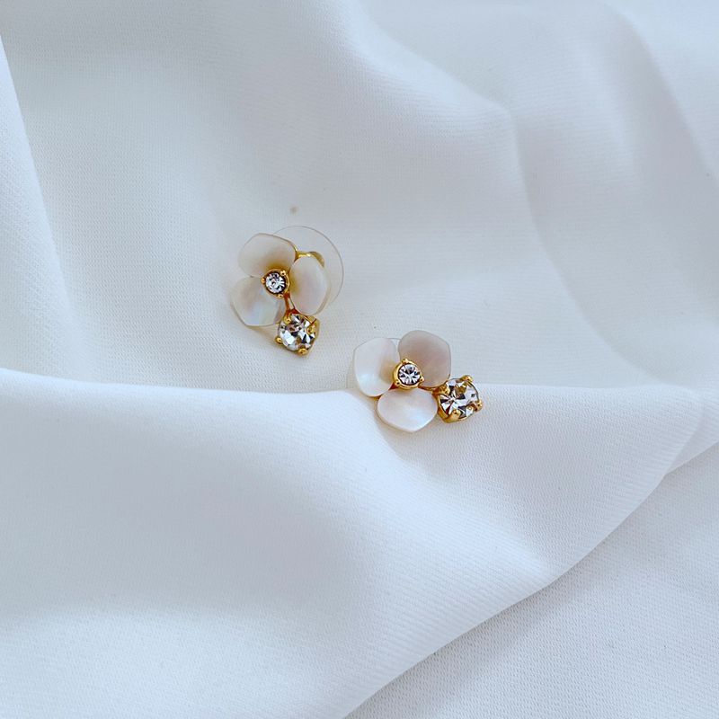 Fashion Sweet Princess Style Marine Natural Shell Flower Modeling Temperament Rings