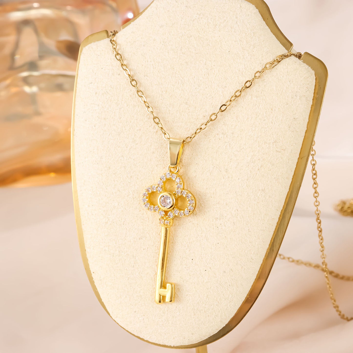 Diamond Key Female Versatile Antique Clavicle Necklaces