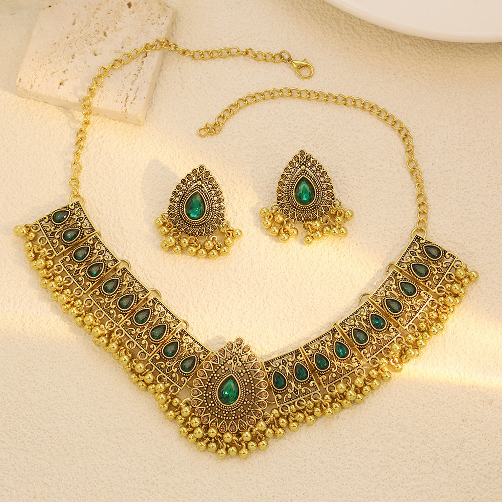 Women's Suite Retro Court French Pearl Water Jewelry Set