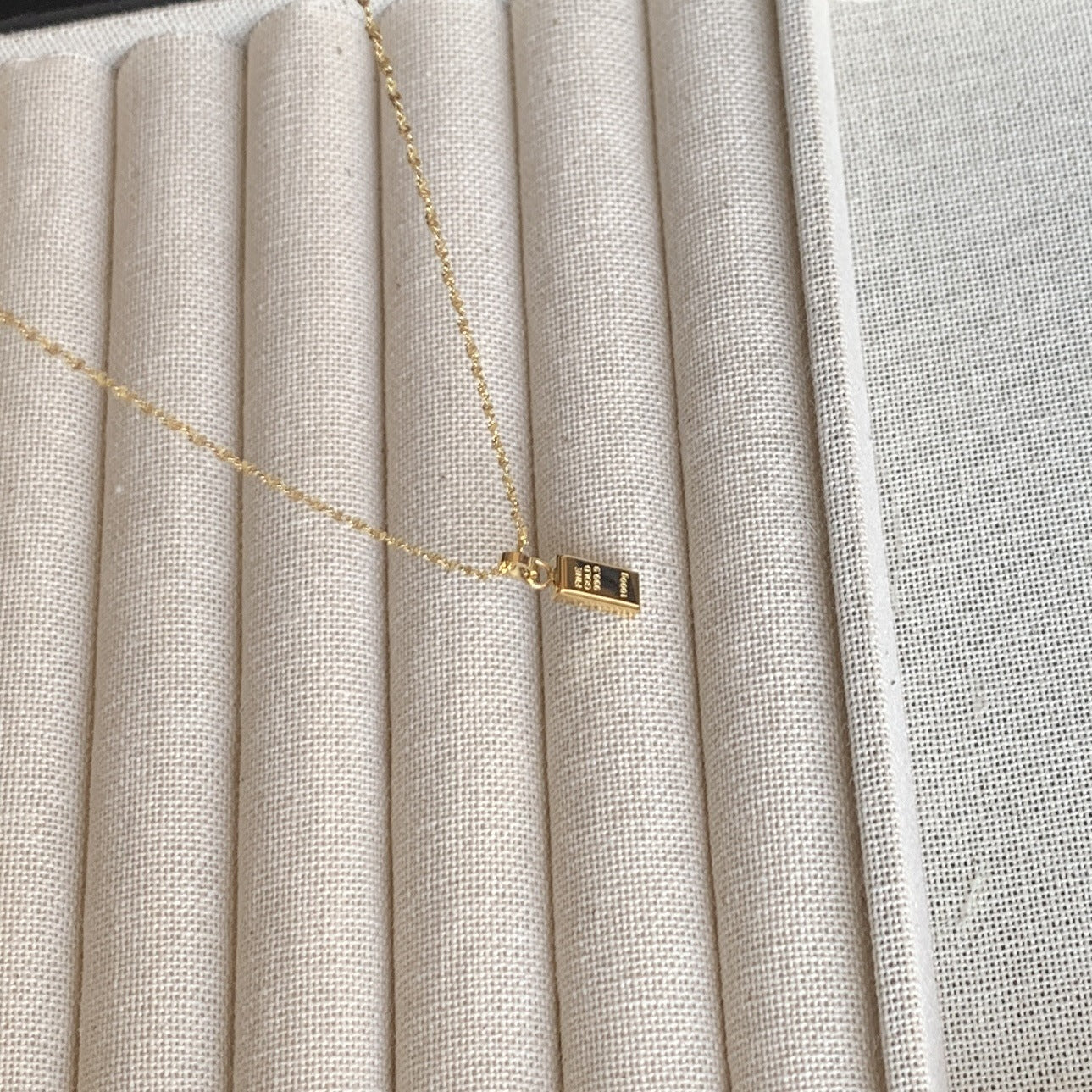 Temperamental Minority Titanium Steel Female Clavicle Thin Necklaces
