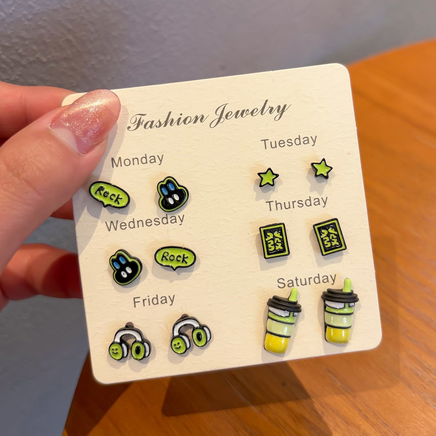 Women's Elegant Simple Cute Cartoon Niche Design Rings