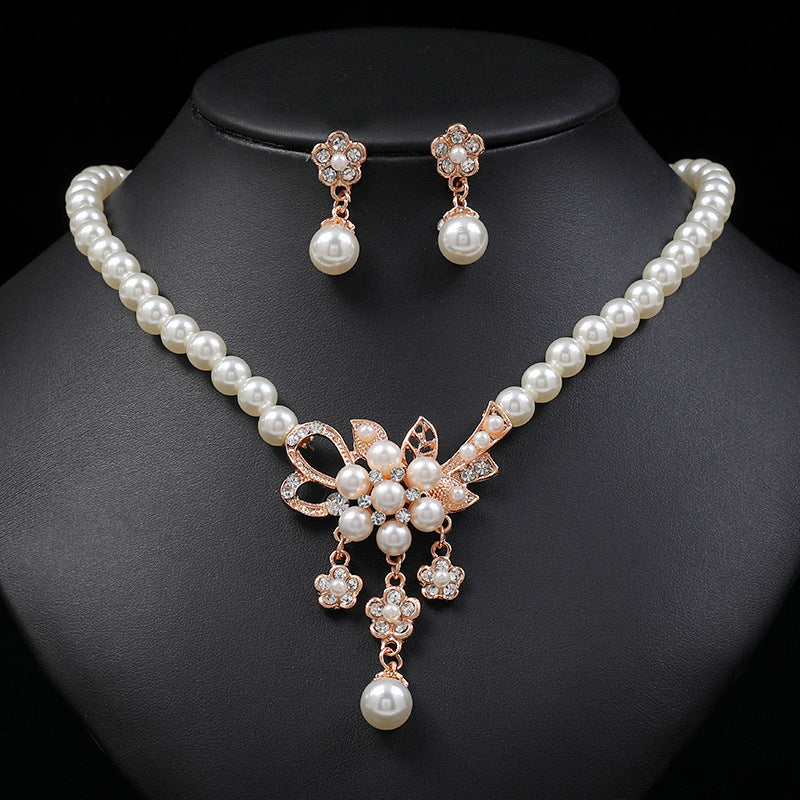Fashion Pearl Flower Suite Female Alloy Jewelry Set
