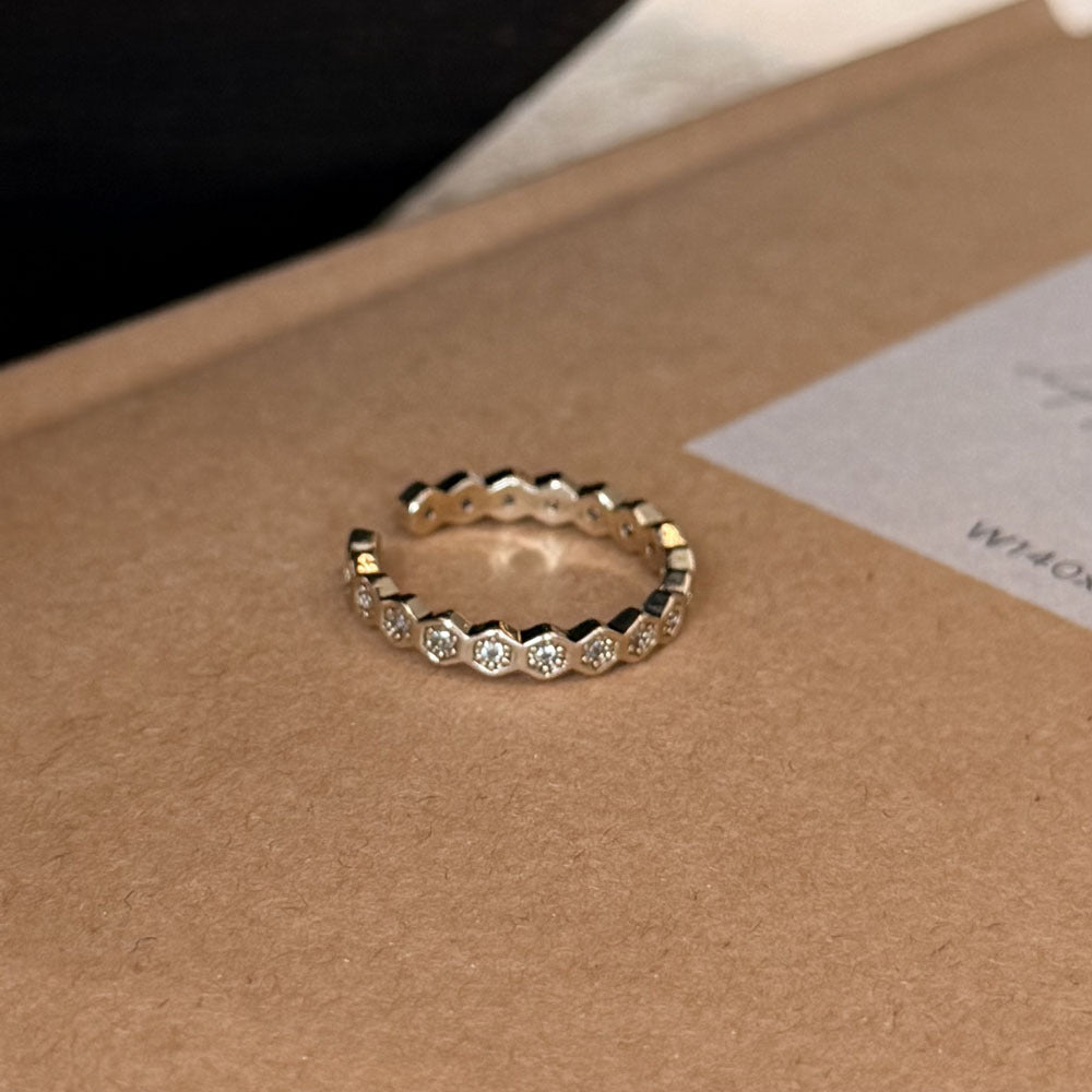 Women's Zircon Inlaid Niche High-grade Coffee Gold Light Luxury Exquisite Index Ring