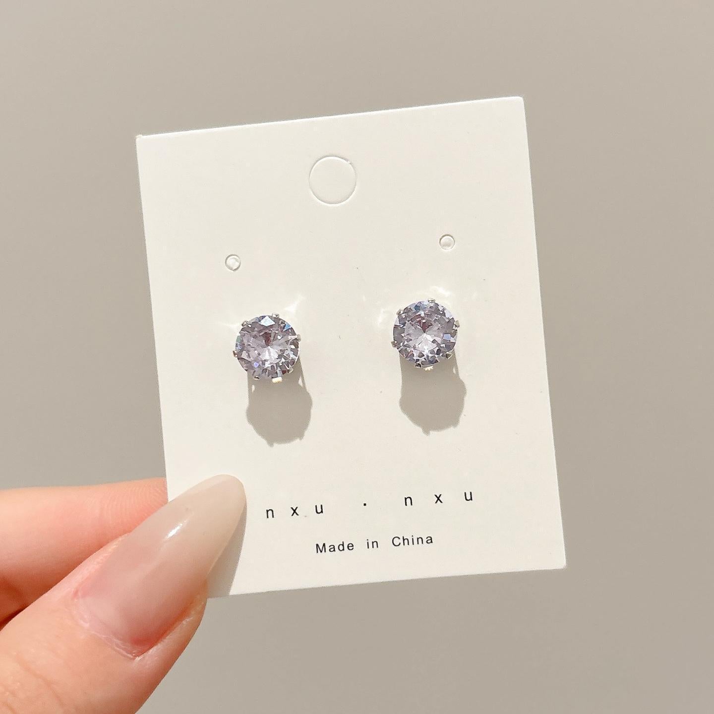Women's Bone Niche Clips Light Luxury Elegant Stud Earrings