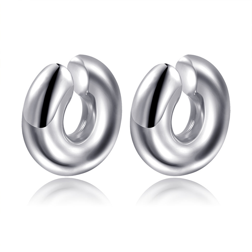 Women's Retro Style Fashionable Stainless Steel Hollow High-grade Light Earrings