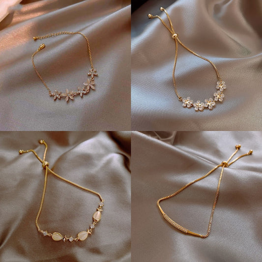 Women's Five Small Flower Five-pointed Star Pull Bracelet