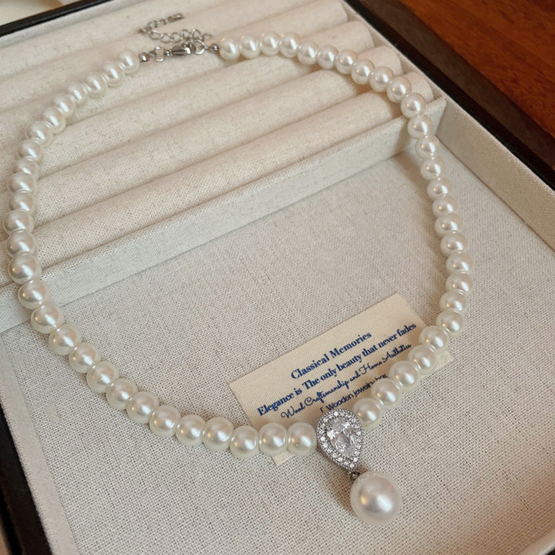 Pearl Twin Clavicle Chain Light Luxury Necklaces
