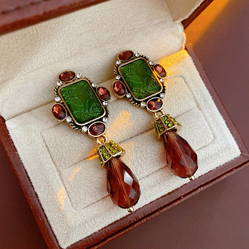Women's Palace Style Sier Flower Light Luxury High-grade Design Sense Earrings