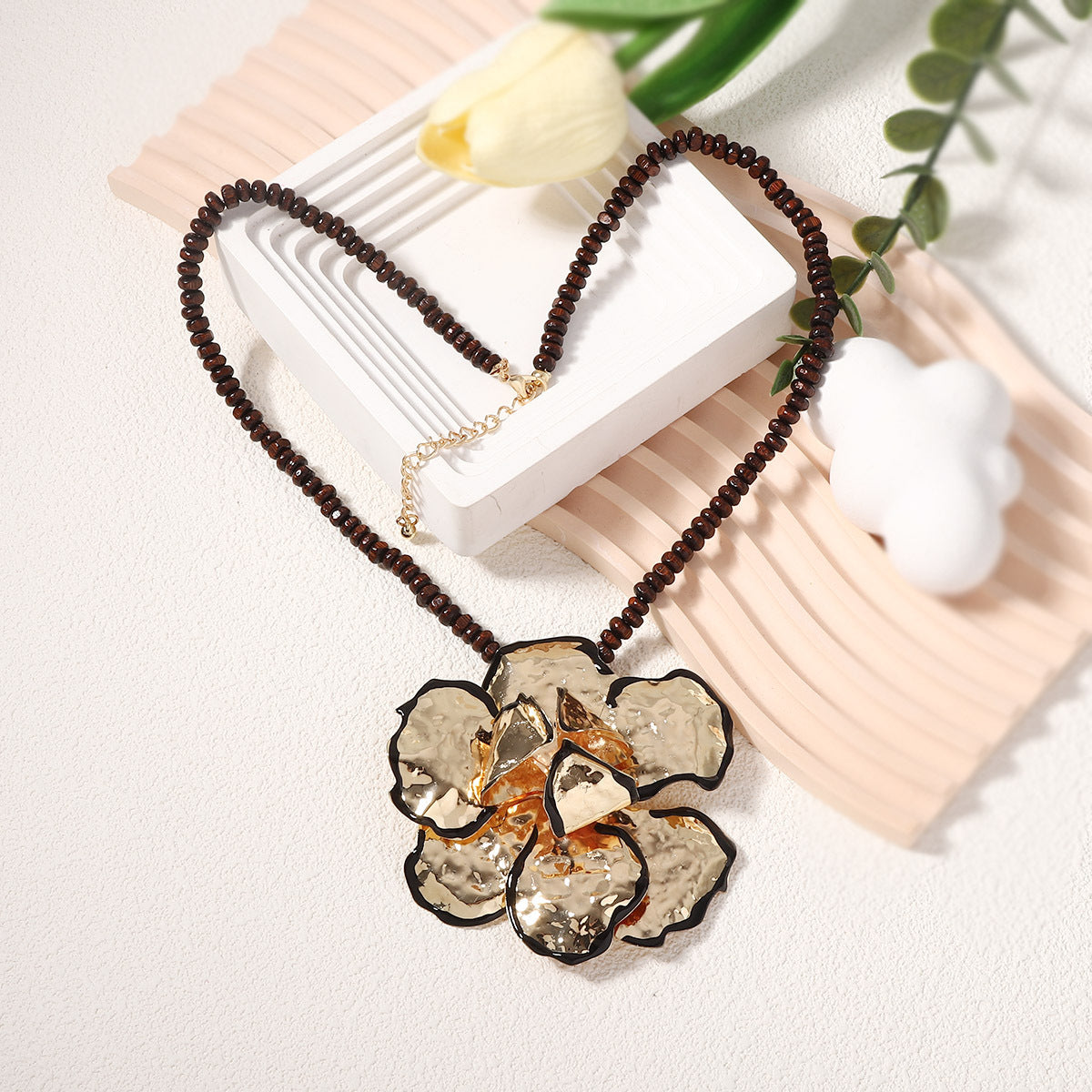 Black Edge Metal Large Flower Ear Necklaces