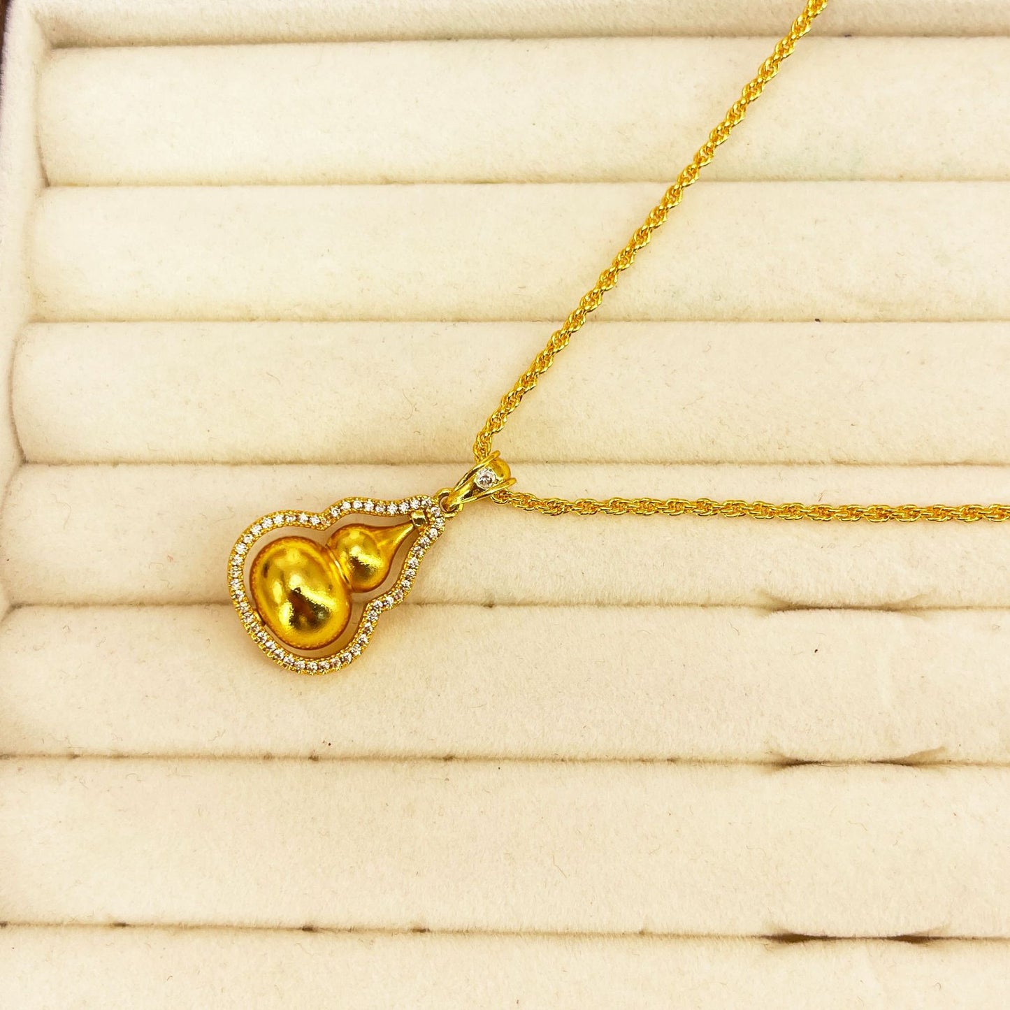 Alluvial Diamond Rotating Gourd Fu Lu Light Chinese Style Necklace