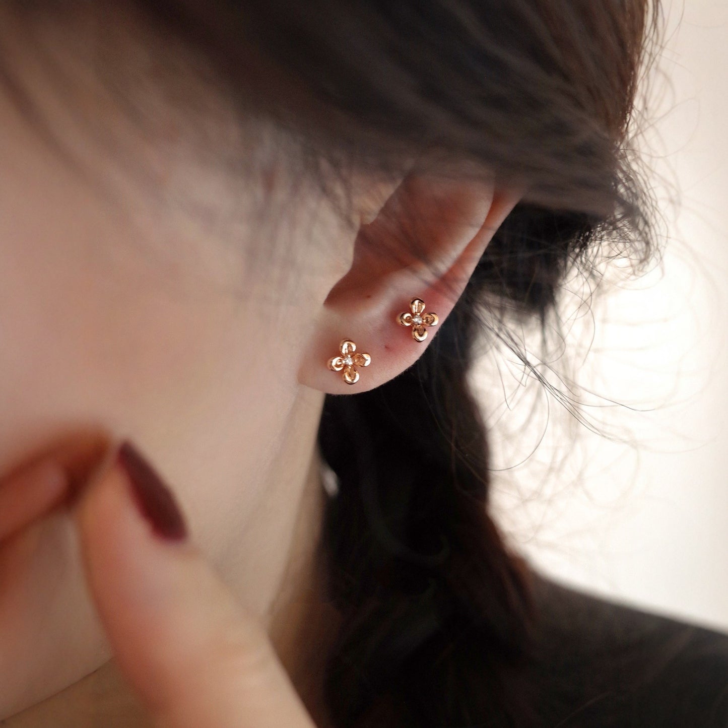 Women's Osmanthus Shiny Diamond Ear Exquisite Small Commuter Rings