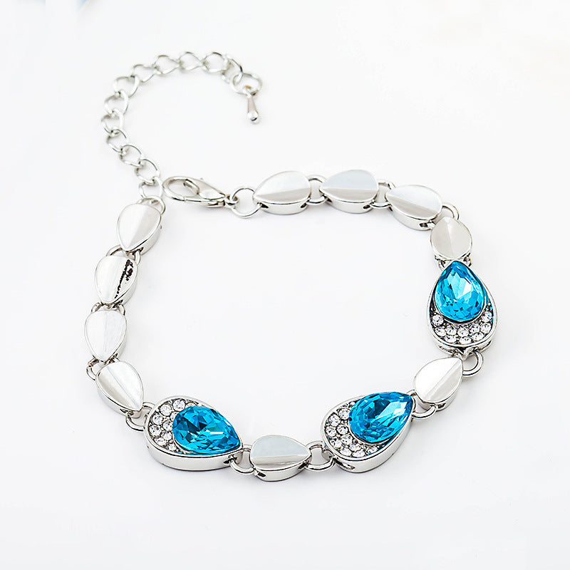 Women's Fashion Pearl Imitation Hollow Heart Simple Bracelet