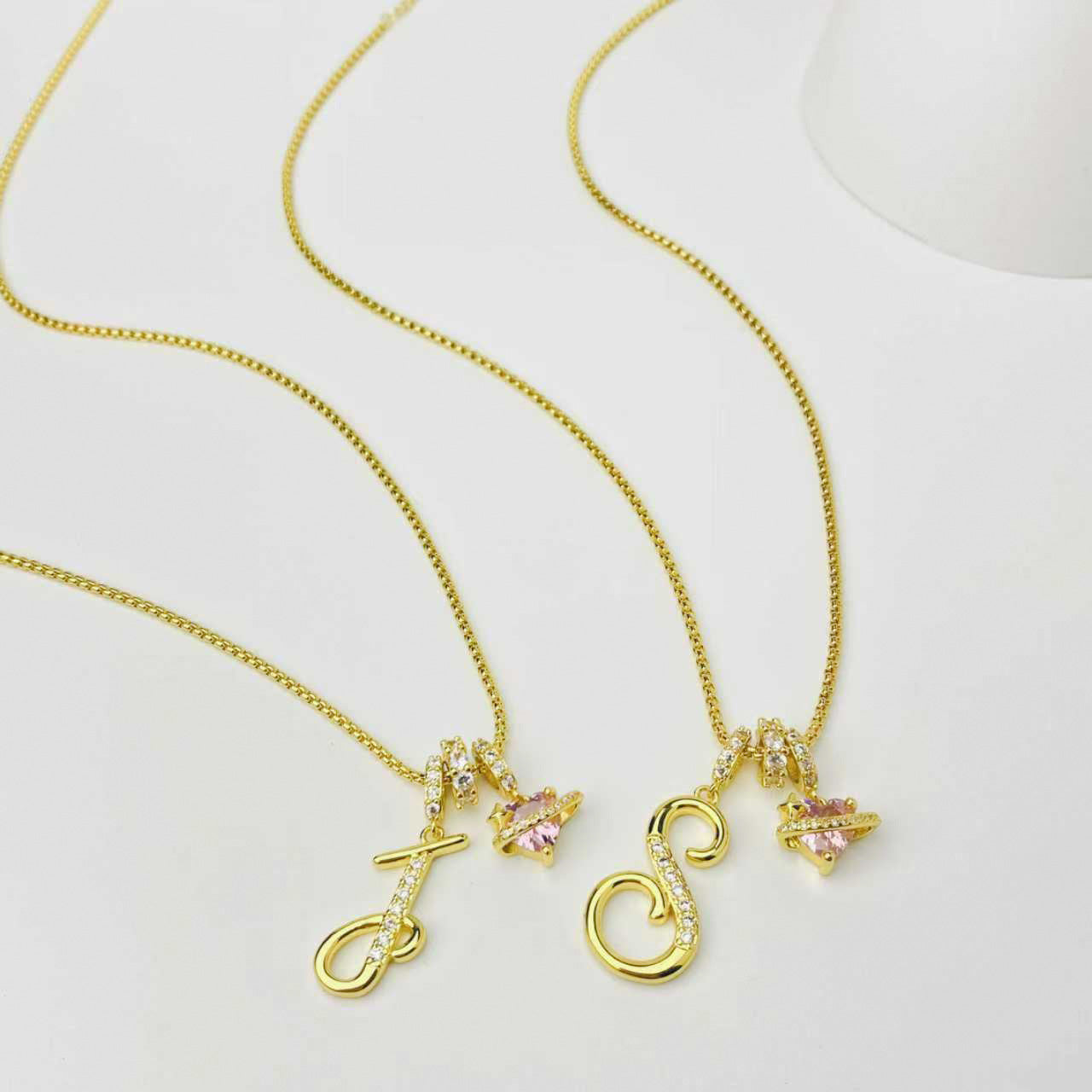 Dopamine English Letter Light Luxury Minority Necklaces