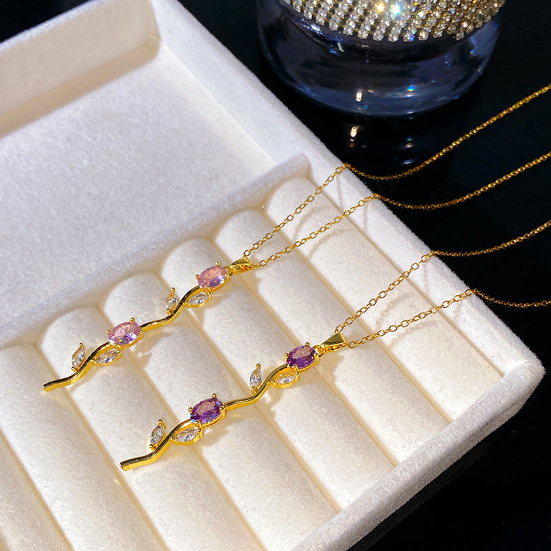 Women's Rose Fashion Simple High Sense Clavicle Necklace
