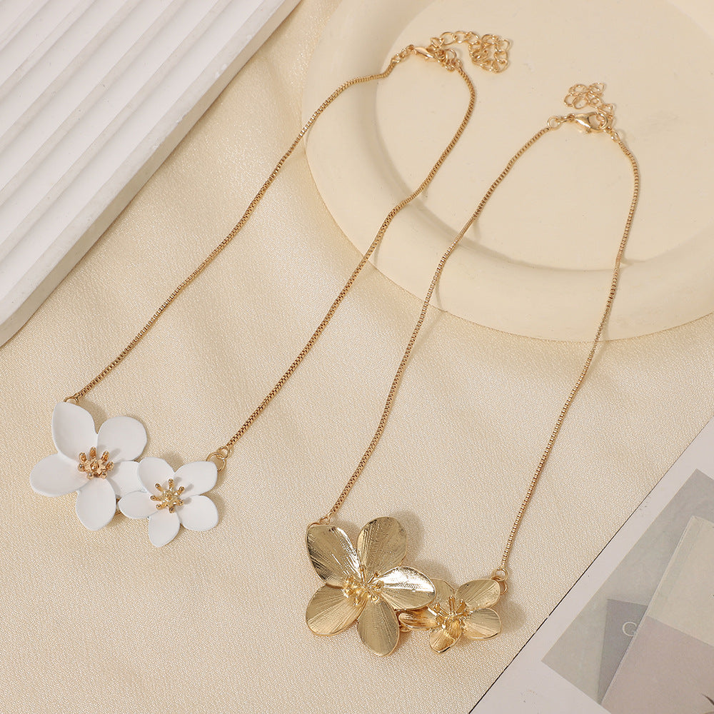 Flower Box Chain Adjustable Design Clavicle Necklaces