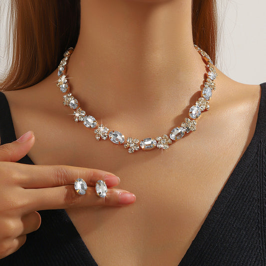 Retro Design Zircon Exquisite Fashion Temperament Necklaces