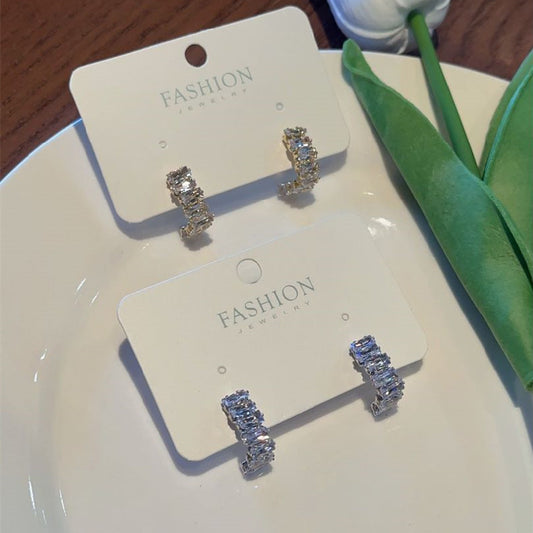 Women's Shaped Round Light Luxury Minority Dignified Sense Earrings