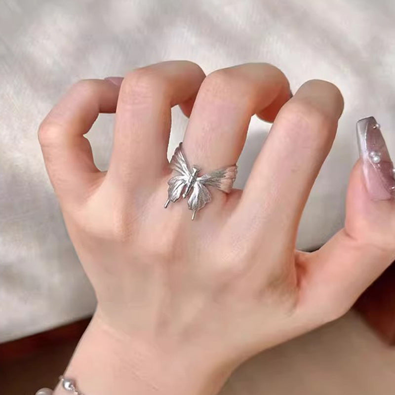 Lined Sier Butterfly Female Niche Unique Ring