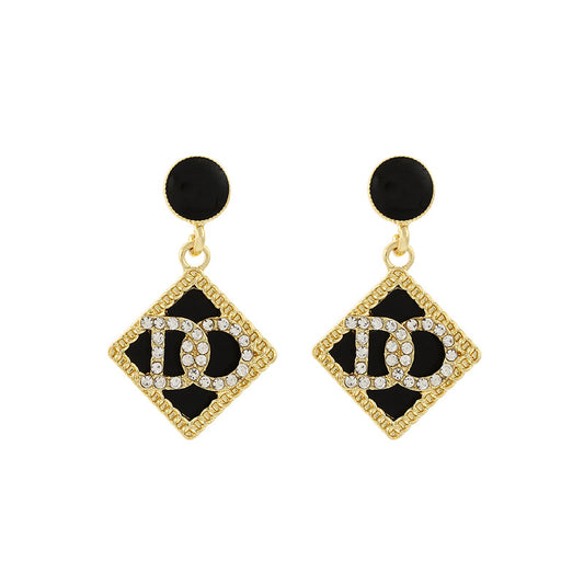 High Quality Classic Style Letters Refined Earrings
