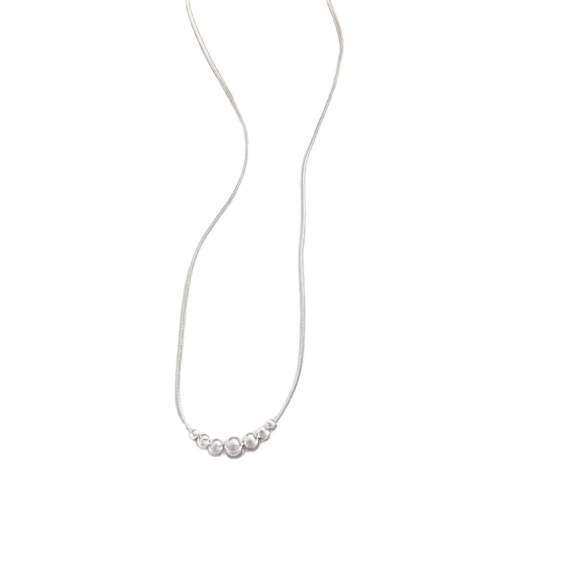 Women's Light Luxury Cat Eye Bead Cold Wind Brushed High Sense Necklace