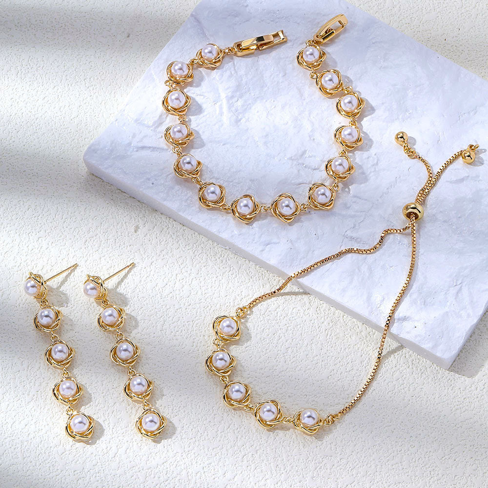 Luxury French Pearl Three-piece Gold Winding Shell Elegant Jewelry Set