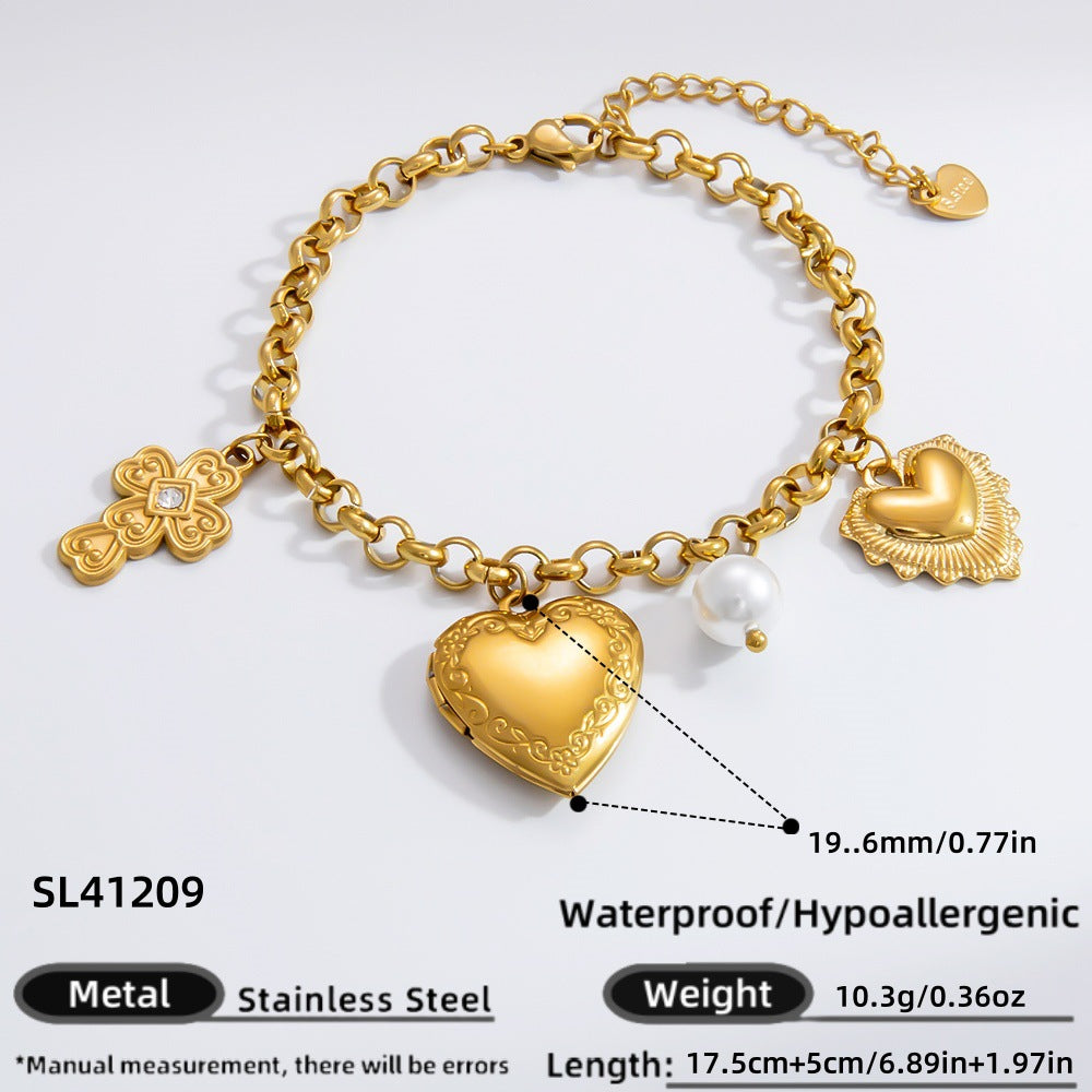 Women's Niche Stainless Steel Gold Pearl Heart Necklaces