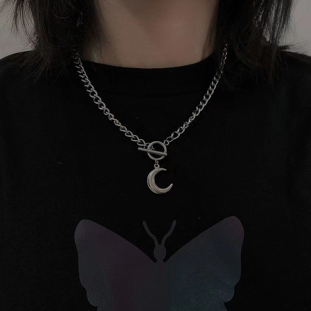 Women's Butterfly Niche Design Versatile Personality Hip Hop Clavicle Chain Necklace