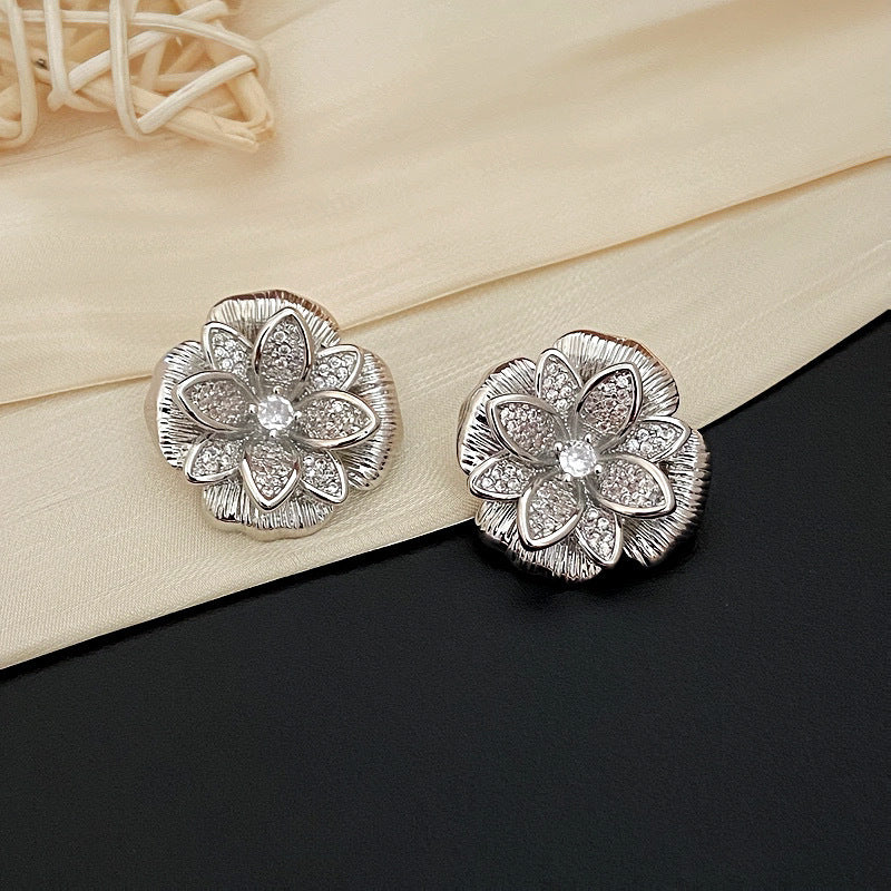 Women's Sier Needle Flower Color Zircon Mori Sweet Fashion Earrings