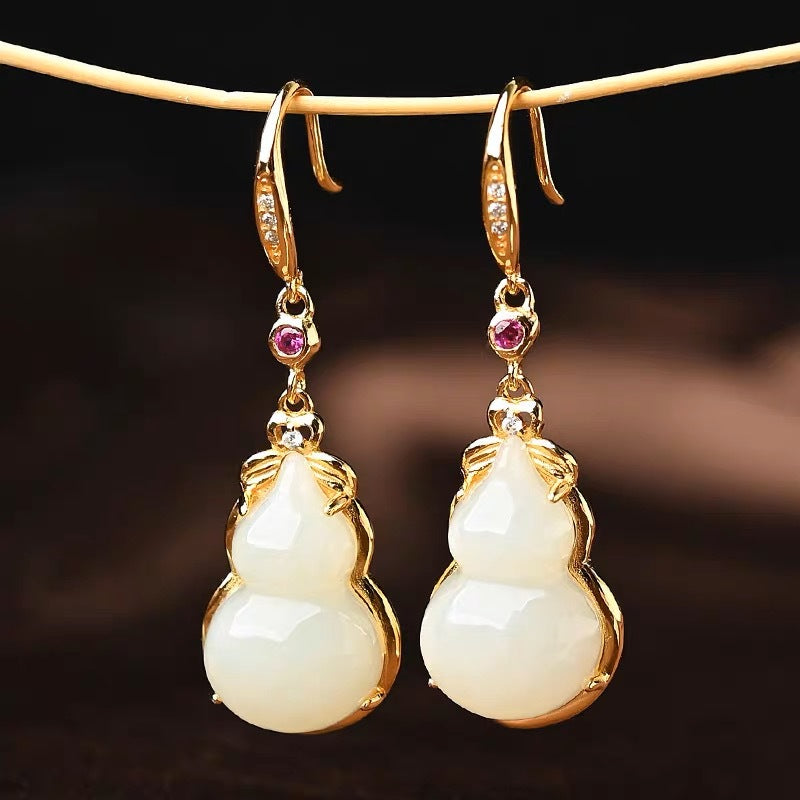 Women's Imitation Natural Jade Vintage Inlaid White Gourd Ear Hook
