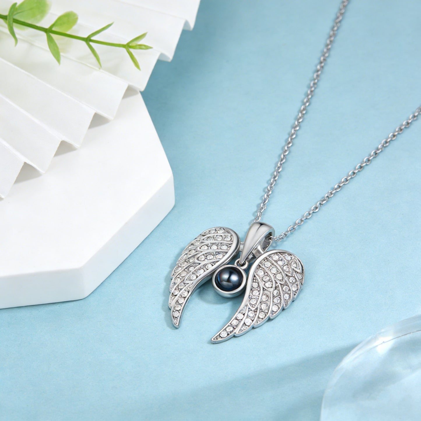Wings Projection Light Luxury Minority Clavicle Necklace