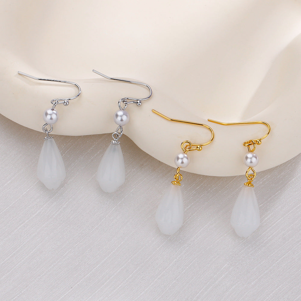 Niche Ancient National Fashion White Jade Ear Hook