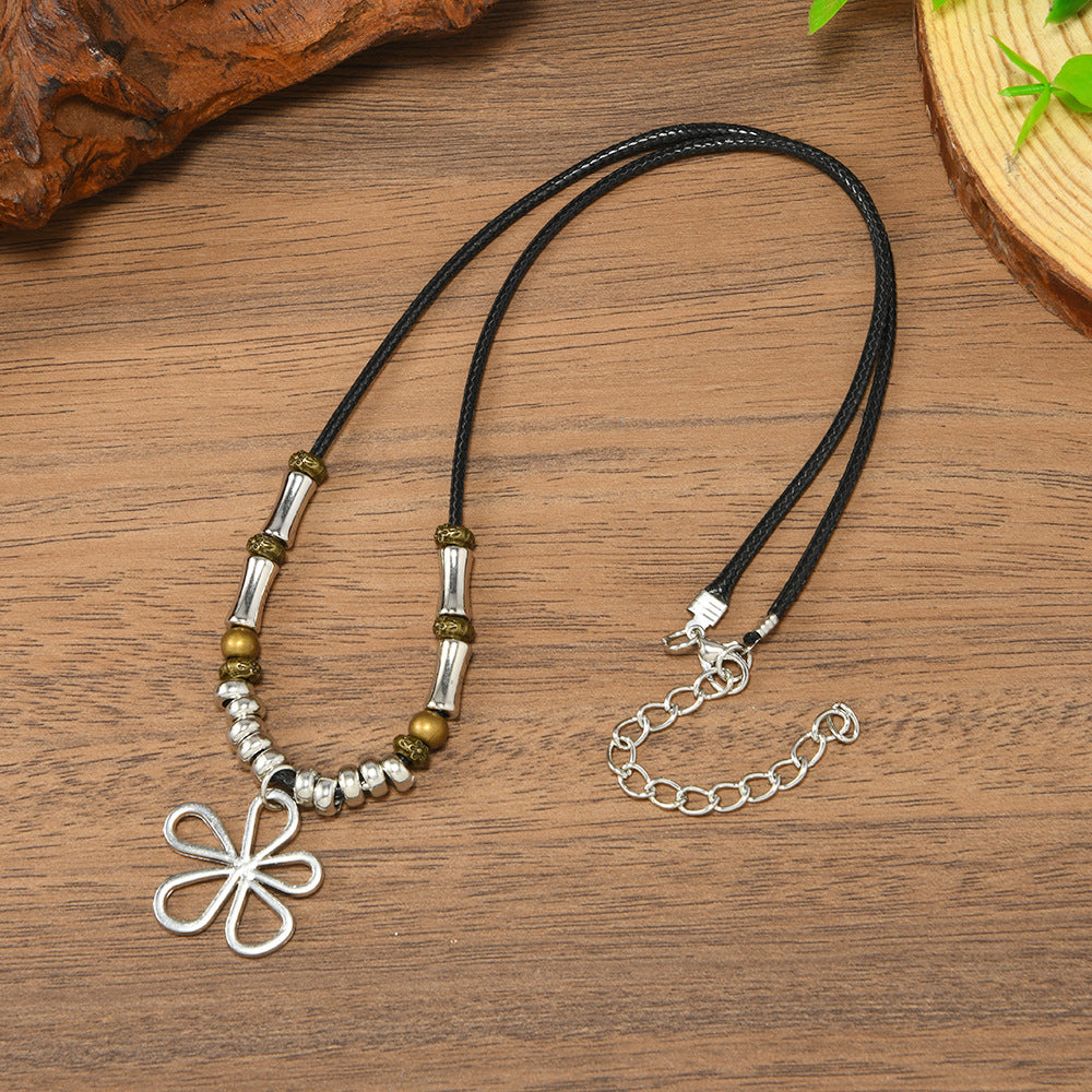 Women's Simple Flower Braided Rope Fashionable Personality Necklace