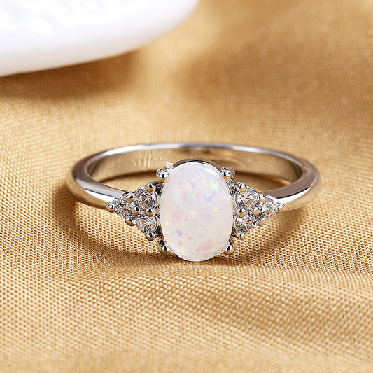 Retro Minority Opal White Egg-shaped Female Rings
