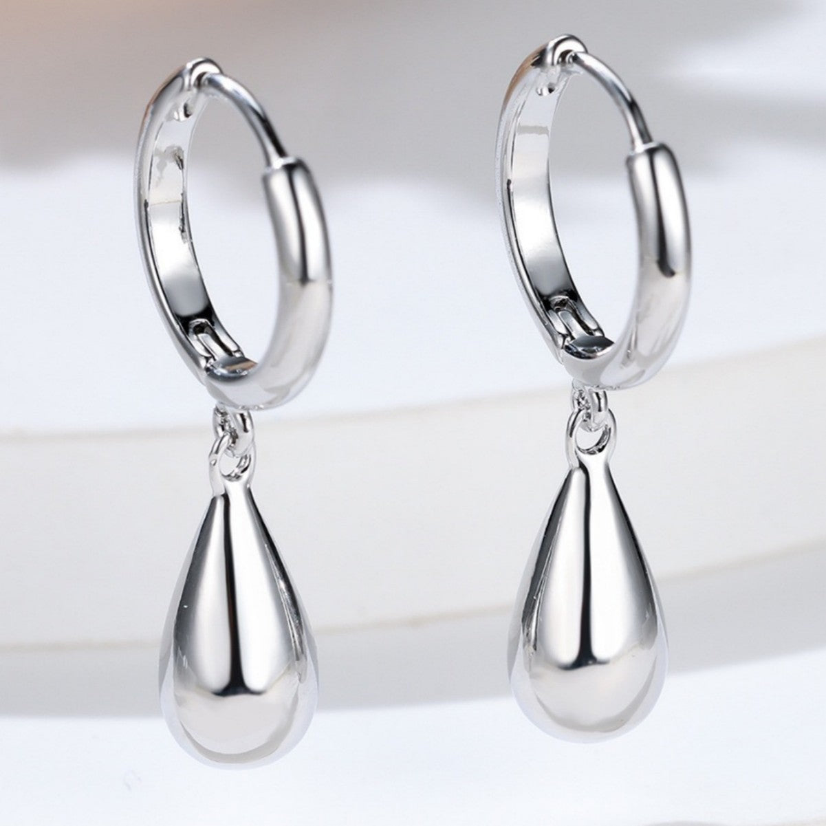 Water Drop Retro Simple High Sense Elegant Earrings