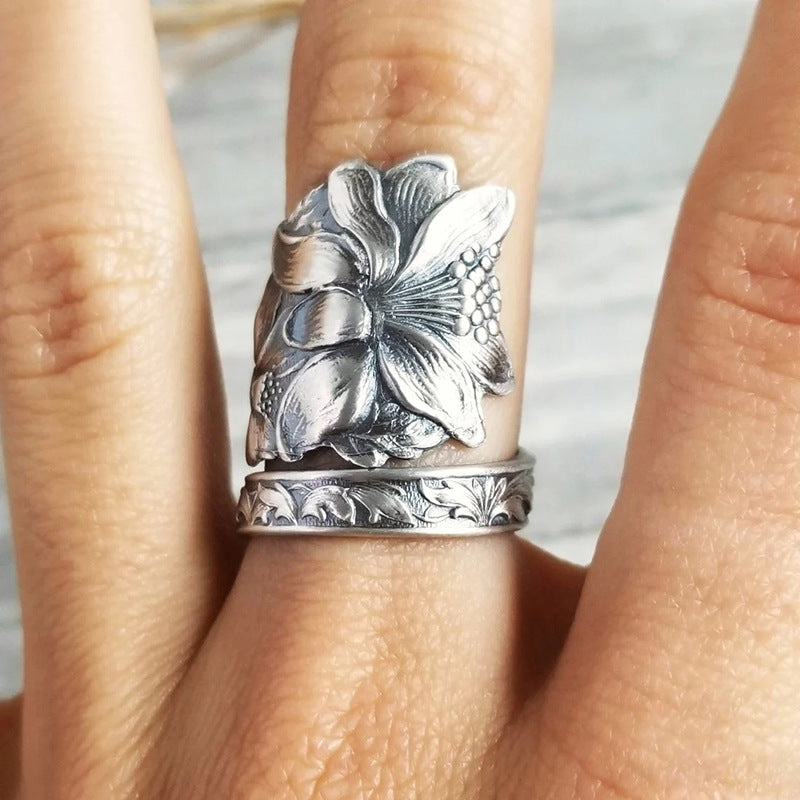 Women's Opening Lily Texture Pattern Flower Female Rings