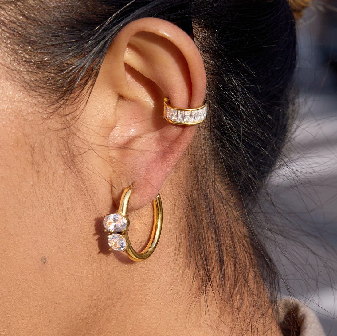Stainless Steel Zircon Type Ear Light Earrings