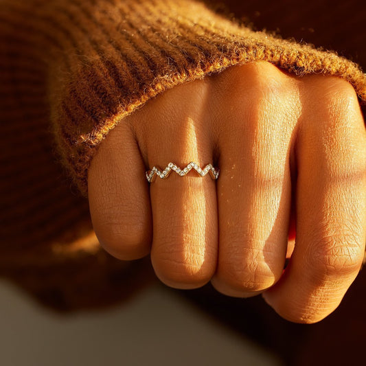 Ecg Wave V-shaped Fashion Simple Inlaid Rings