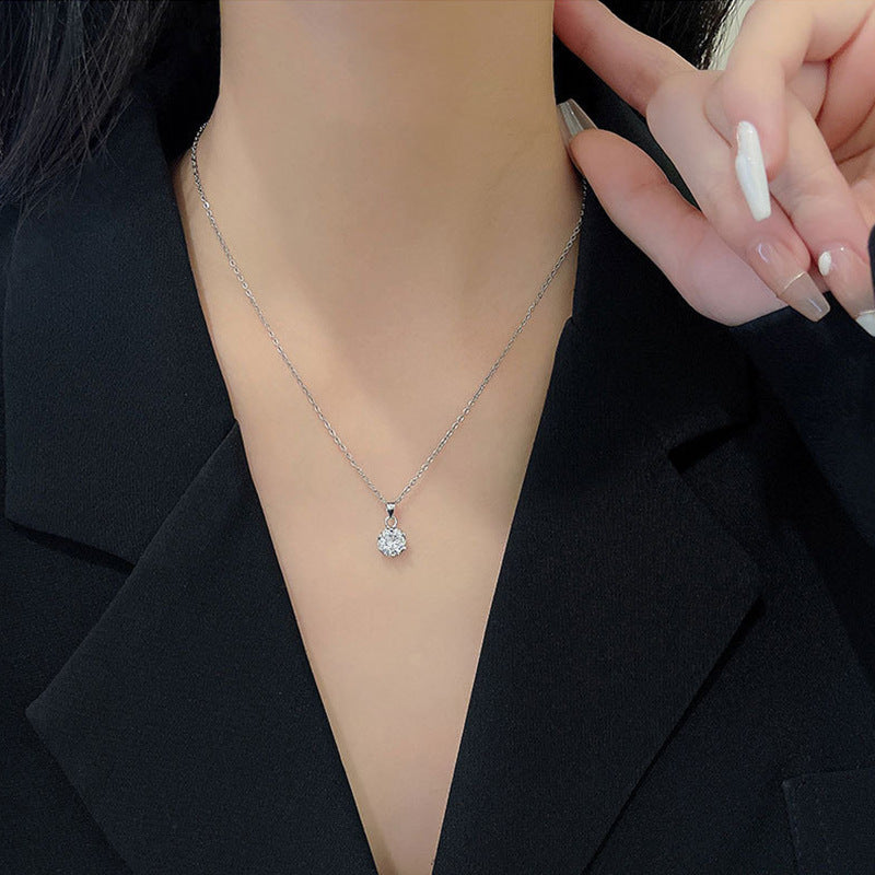 Women's Style Light Luxury Zircon Clavicle Chain Minority Simple Temperament Necklace