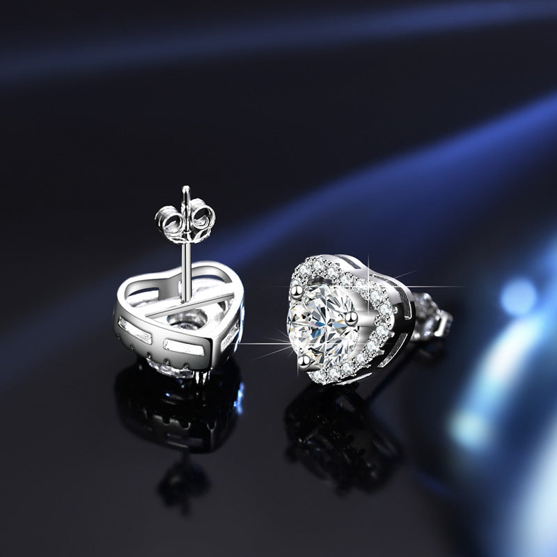 Version Sterling Sier Heart-shaped Full Inlaid Moissanite Rings