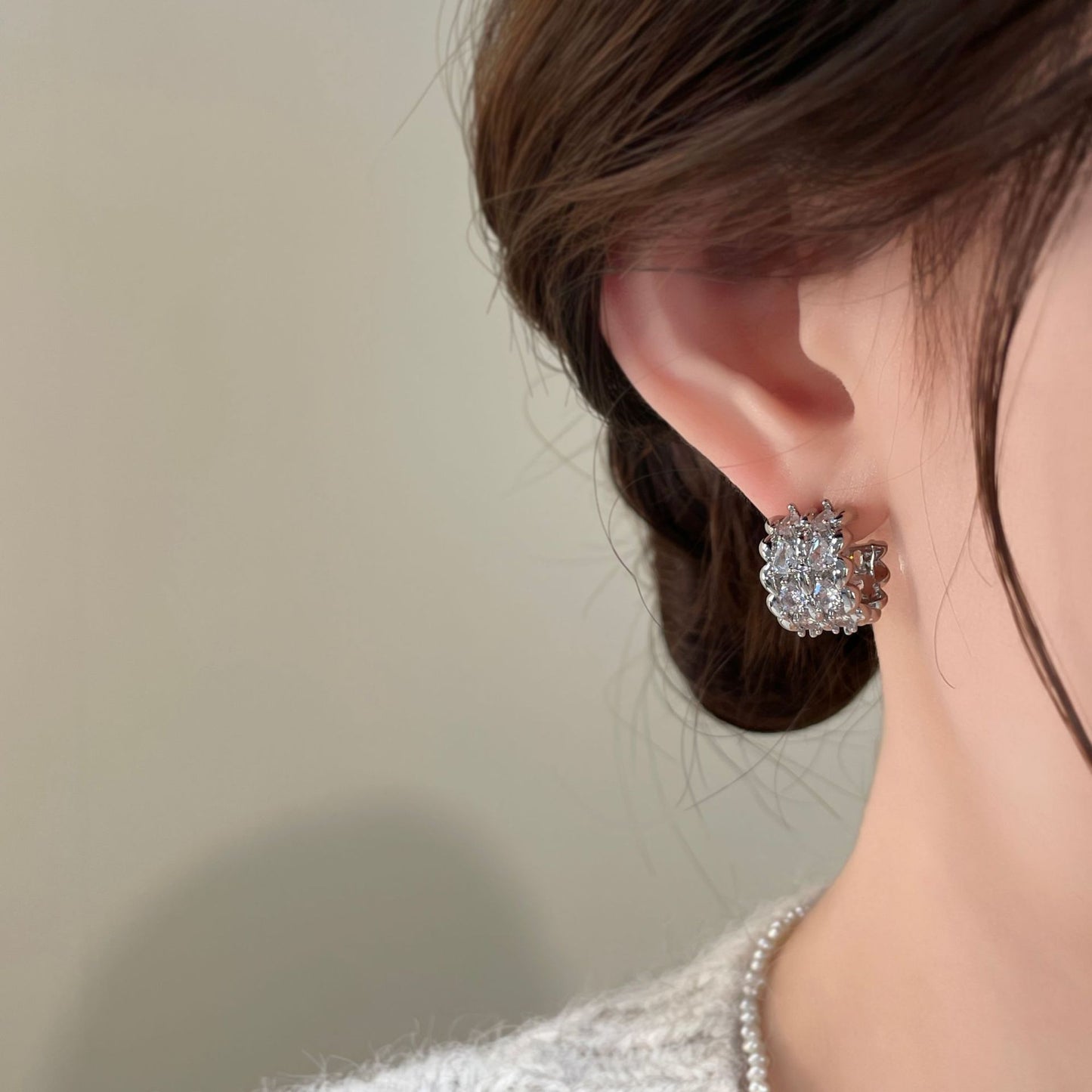 Retro High-grade Fashionable Versatile Elegant Trendy Stud Earrings