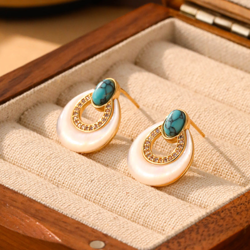 Hollow High-grade Blue Turquoise Clavicle Chain Necklace
