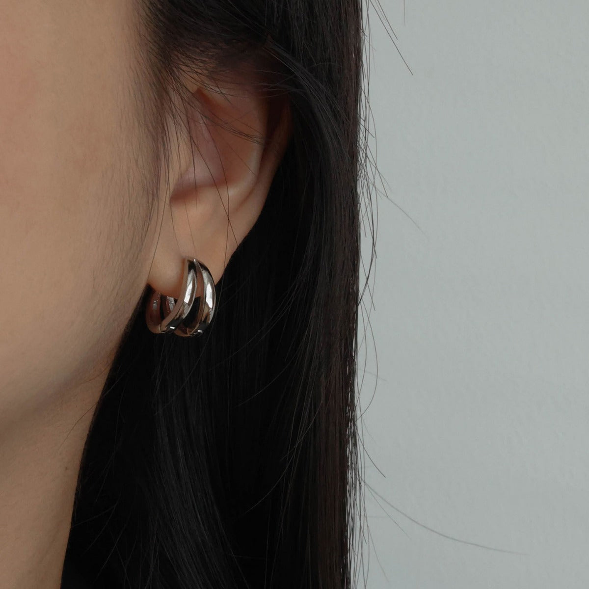 Clip Female Niche Cold Wind Simple Earrings