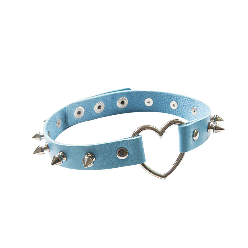 Pointed Rivet Leather Peach Heart Love Clavicle Chain Neck Collar