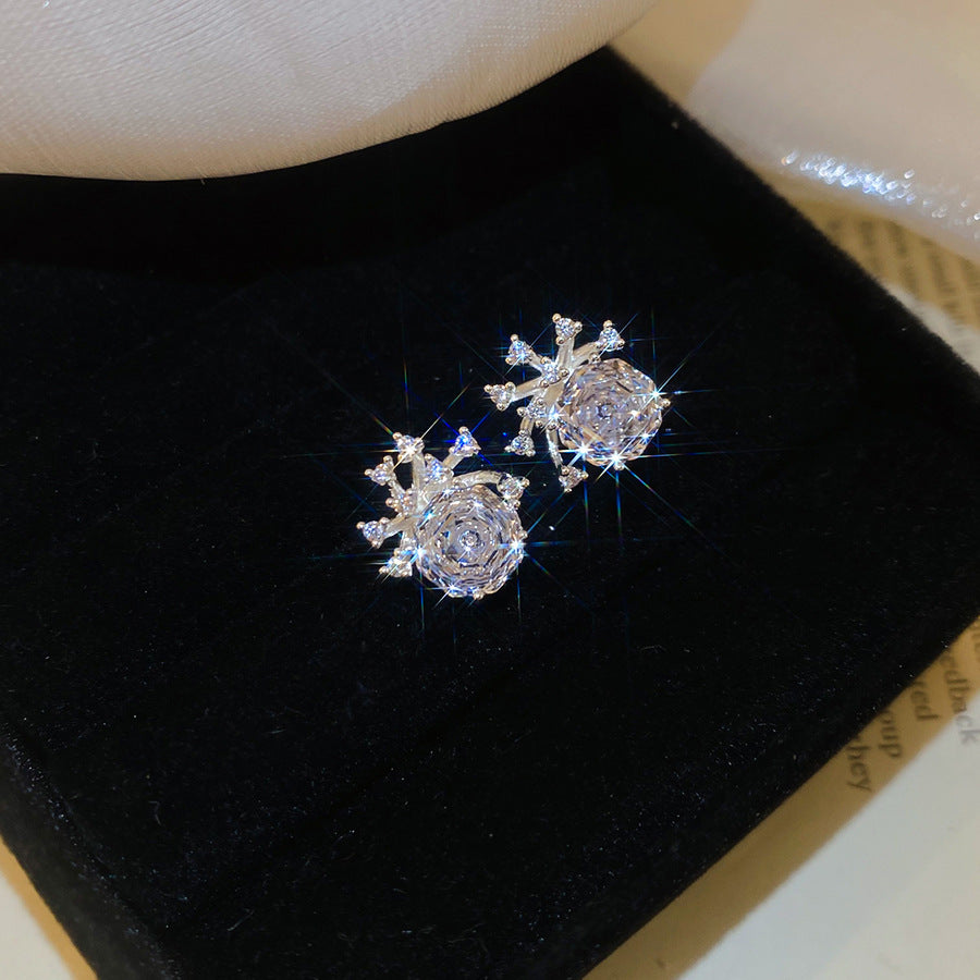 Korean Style Zircon Pearl Cold Simple Elegant Light Luxury Stud Earrings