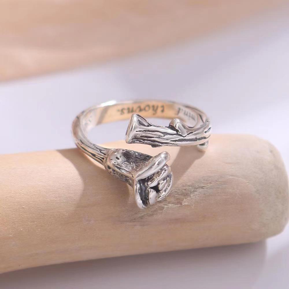 Women's & Men's Cold Wind Vine Thorn Trendy Ornament Hip Hop Cool Rings