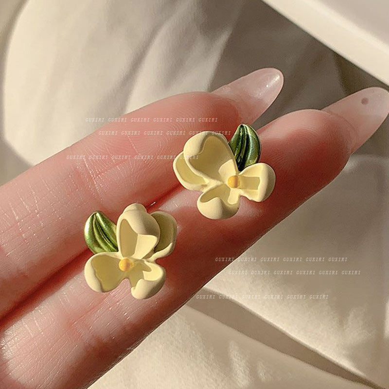 Women's Flower Light Luxury High-grade Elegant Unique Earrings